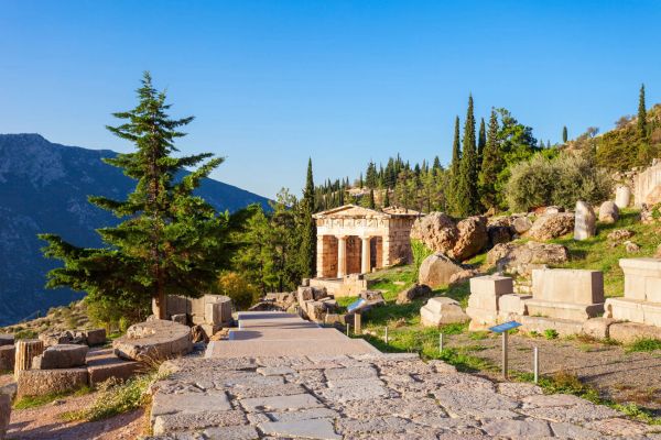 Gorgeous Delphi and its Legends