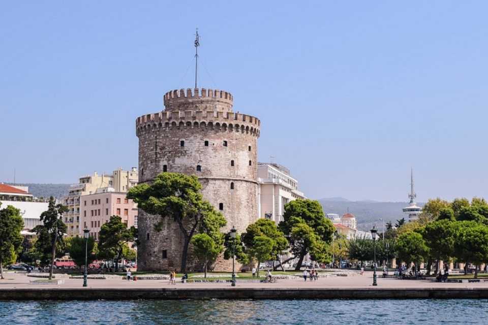 Take a stroll along the vibrant Aristotelous Square