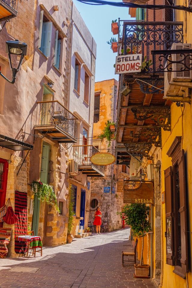 Wander the Narrow Alleyways of Chania Old Town