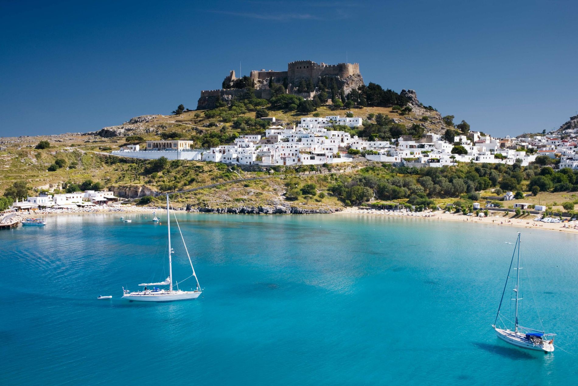 Helpful Tips For Traveling the Greek Islands