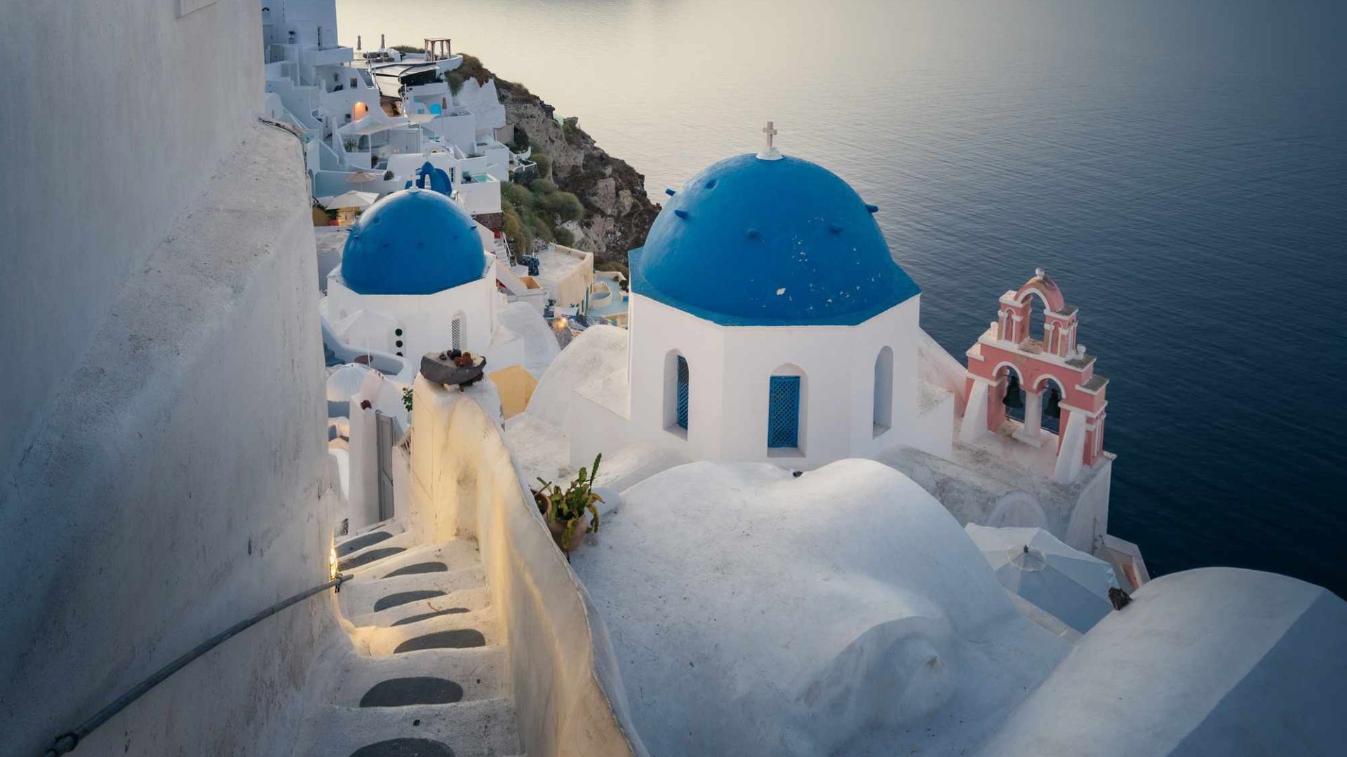 Best Places to Visit in Santorini Greece