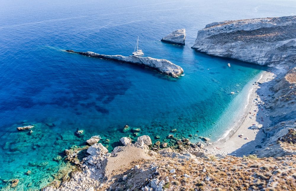 A Guide to Island-Hopping in Greece
