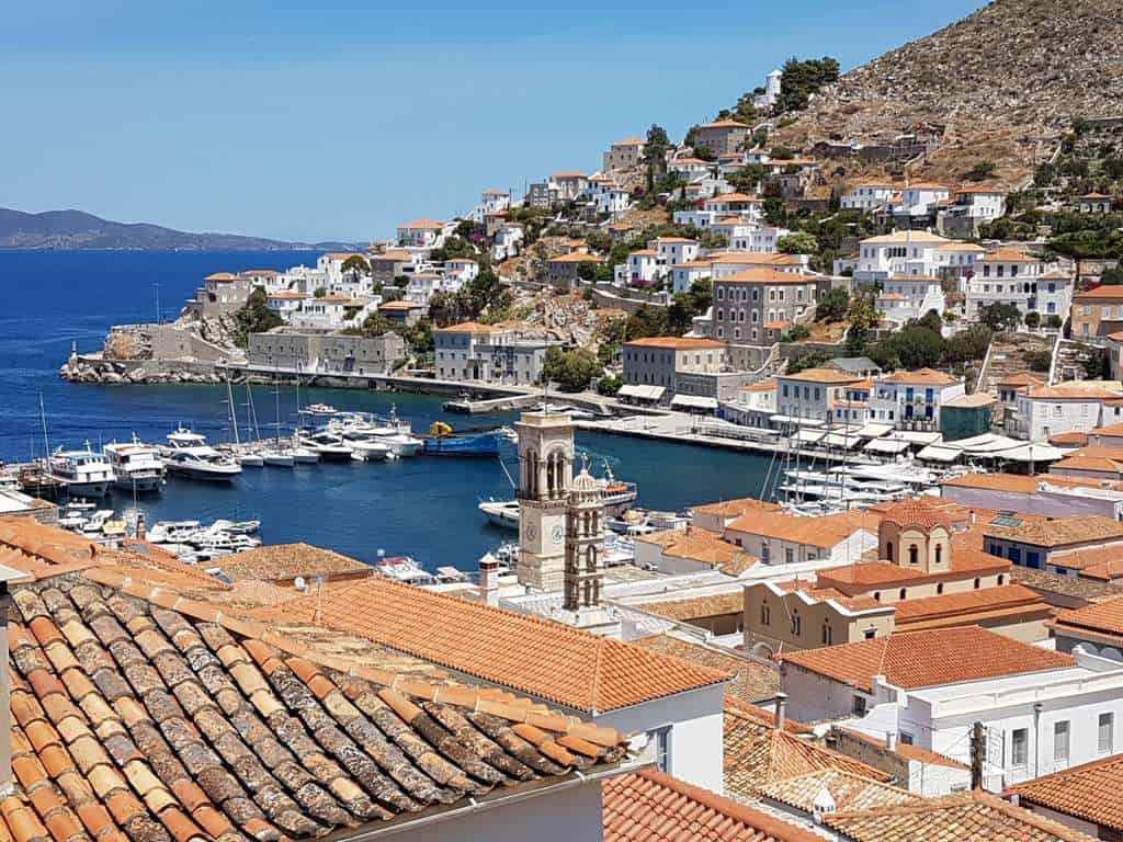 Exploring Hydra's Vibrant Arts and Culture Scene